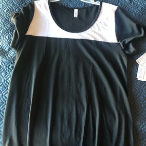 LulaRoe Classic T